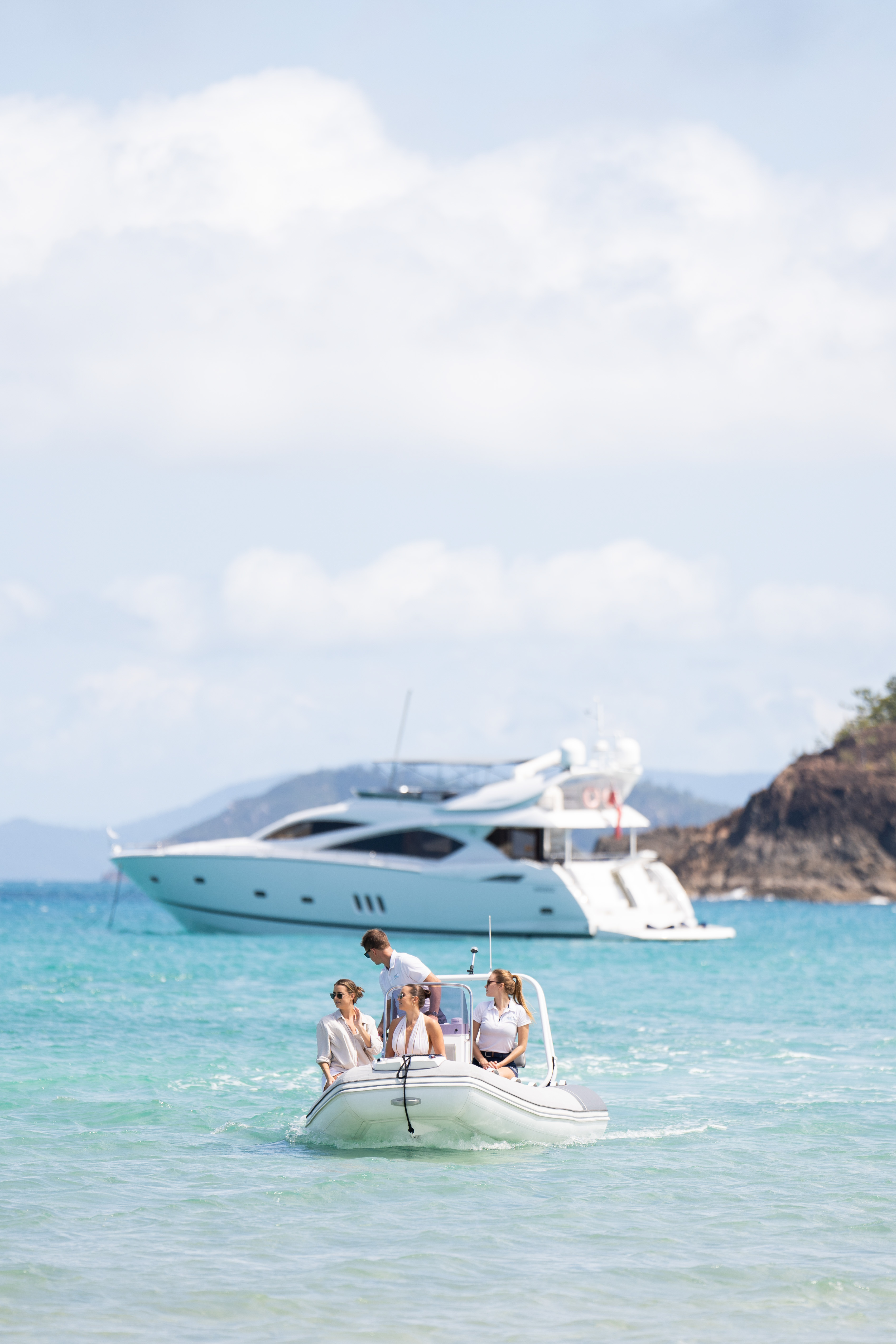 Alani Nu gallery image 8