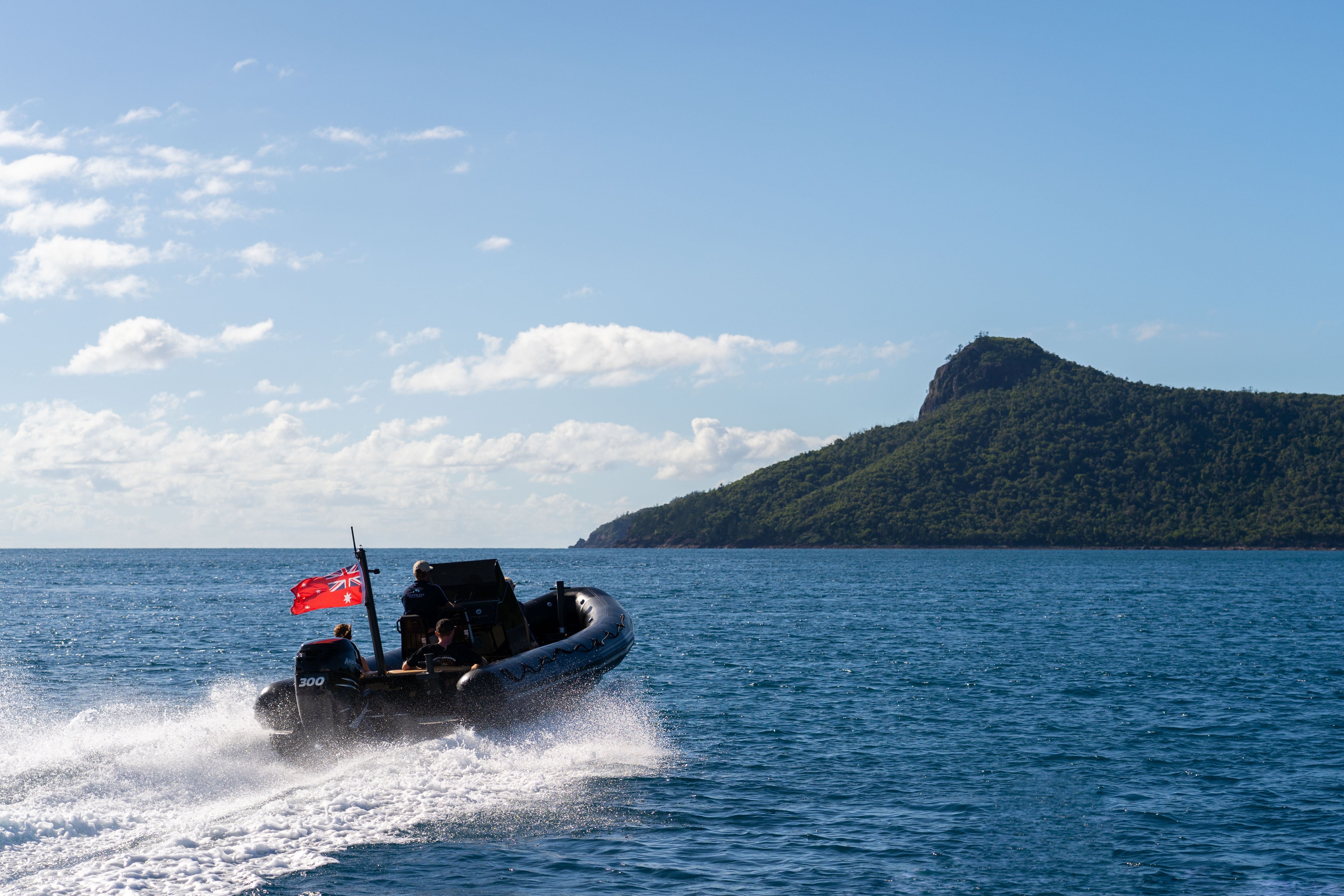 Freedom Charters Hamilton Island gallery image 4