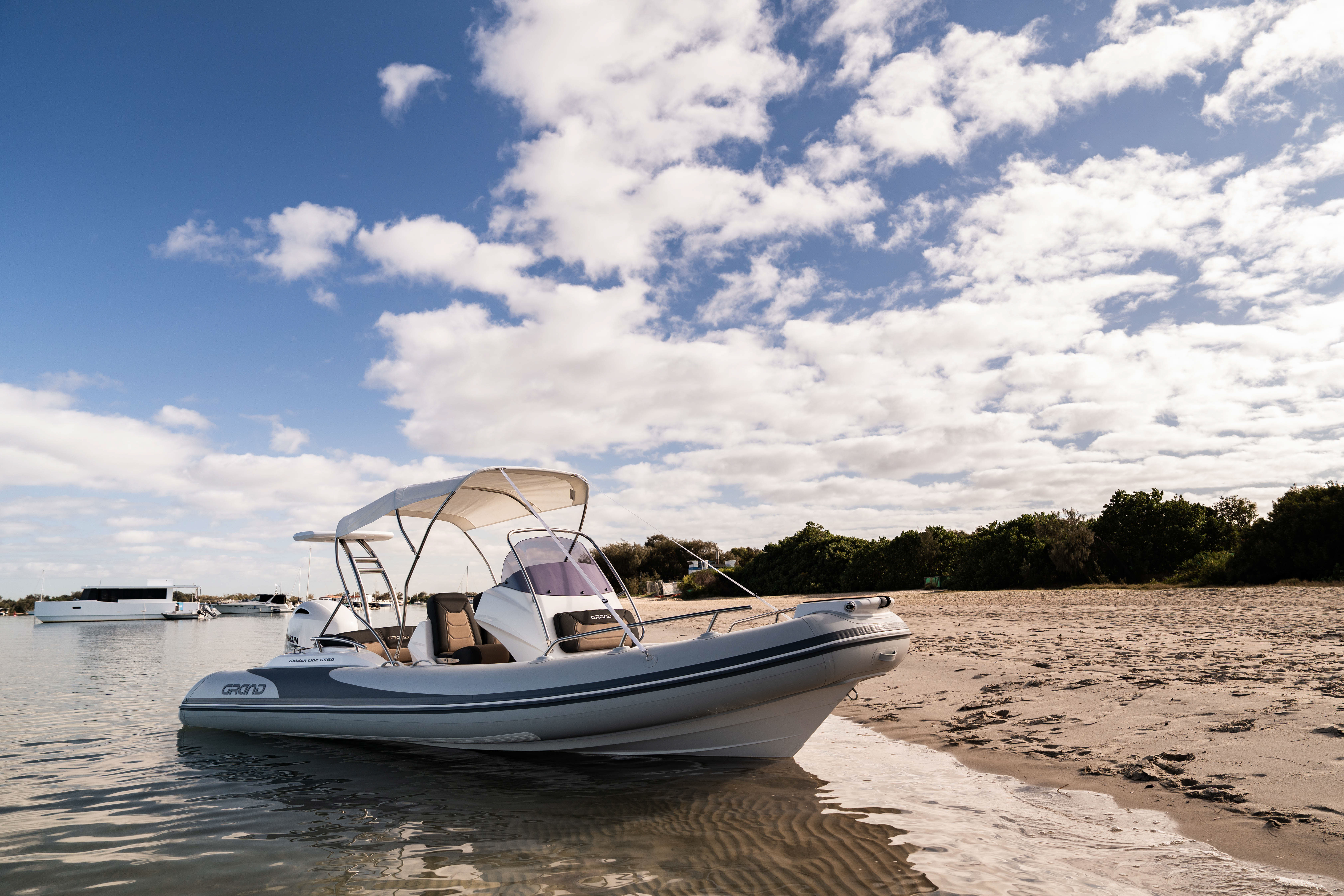 Grand gallery image 7