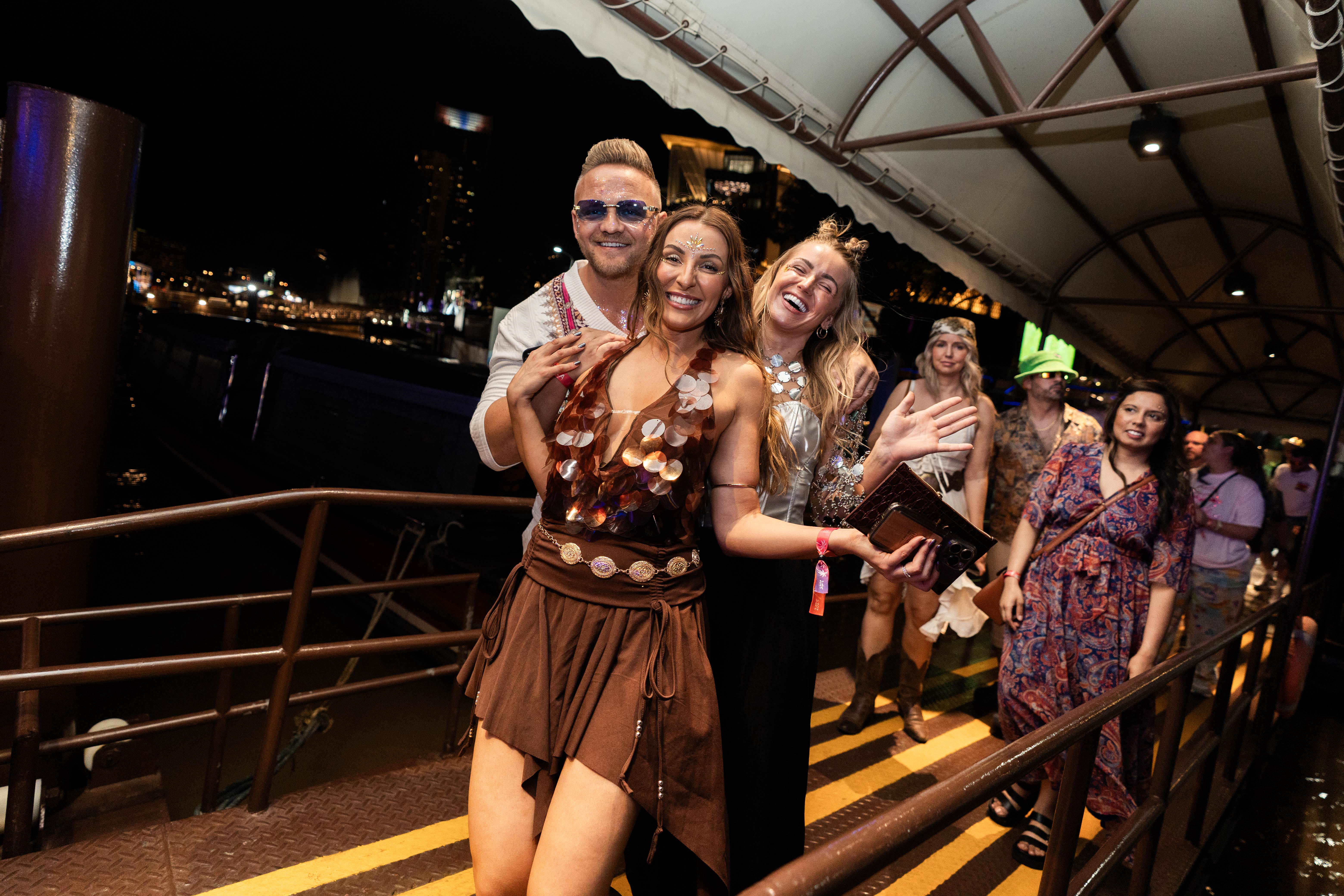 Michael Hill gallery image 14