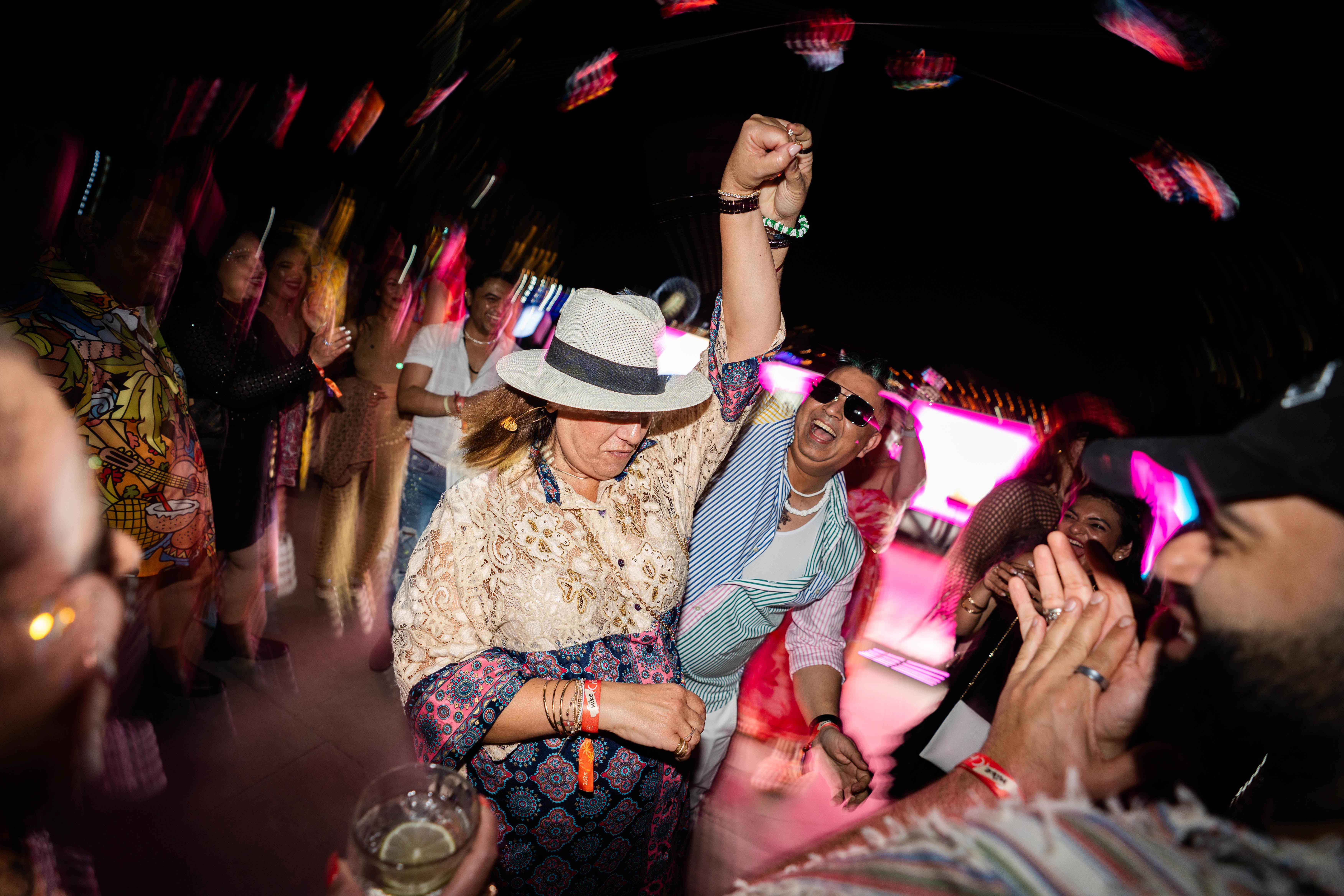 Michael Hill gallery image 16